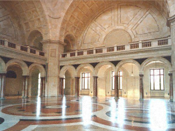 Salle de la coupole restaur�e