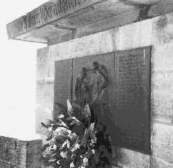 massbach.jpg (19241 Byte)