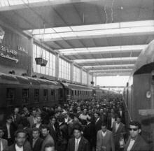 Ankunft türkischer Arbeiter 1964 (Bayerische Staatsbibliothek München, Foto: Felicitas Timpe).