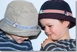 Der Ludwig-Button – zu gewinnen in der Ausstellung (Foto: Johannes Bach)