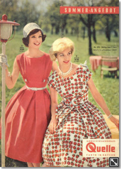 Das trug die Damenwelt im Sommer 1959: Links Modell „Mantua“, rechts Modell „Kulmbach“. In den fünfziger Jahren brachten Versandhäuser wie Quelle in Fürth die große, weite Welt auch in kleine Stuben.